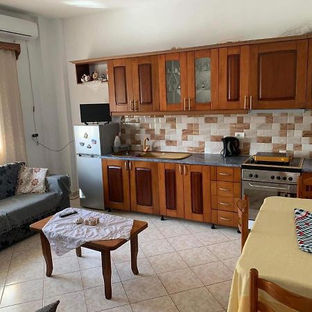 Nardi Guesthouse Ksamil Eksteriør billede