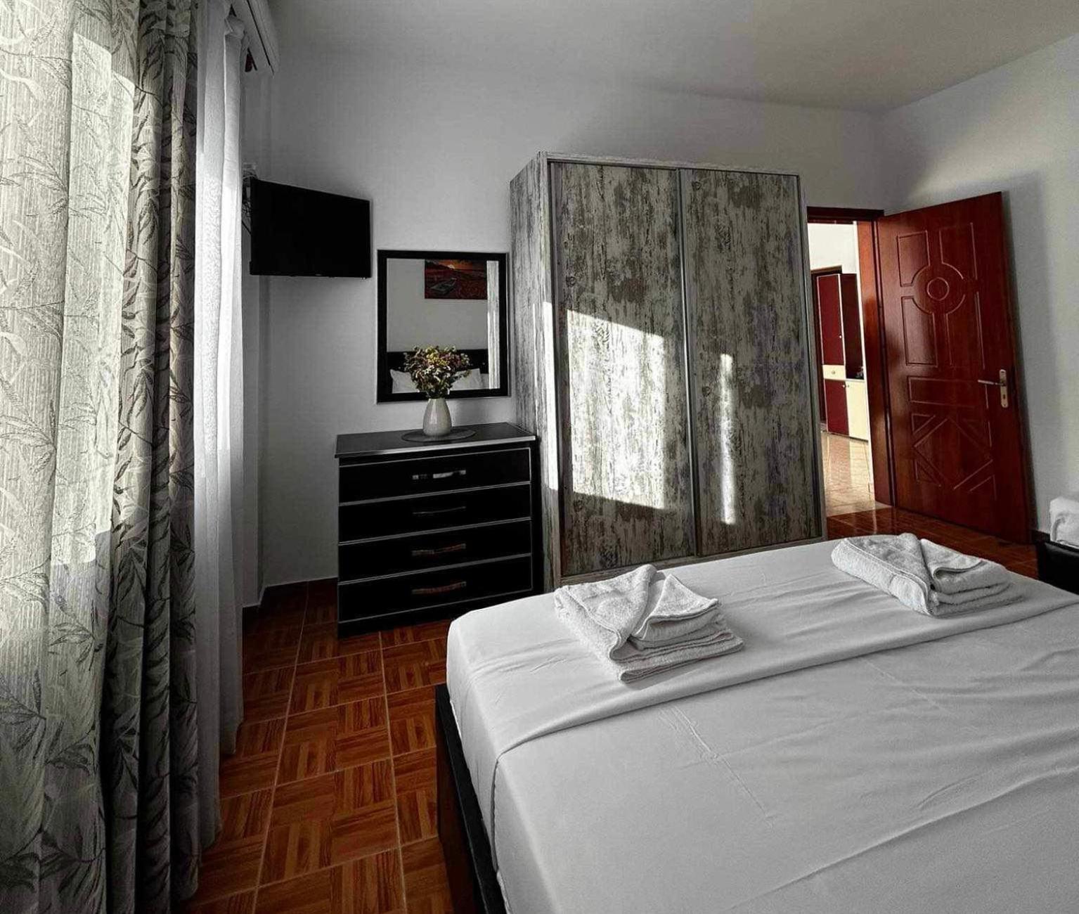 Nardi Guesthouse Ksamil Eksteriør billede